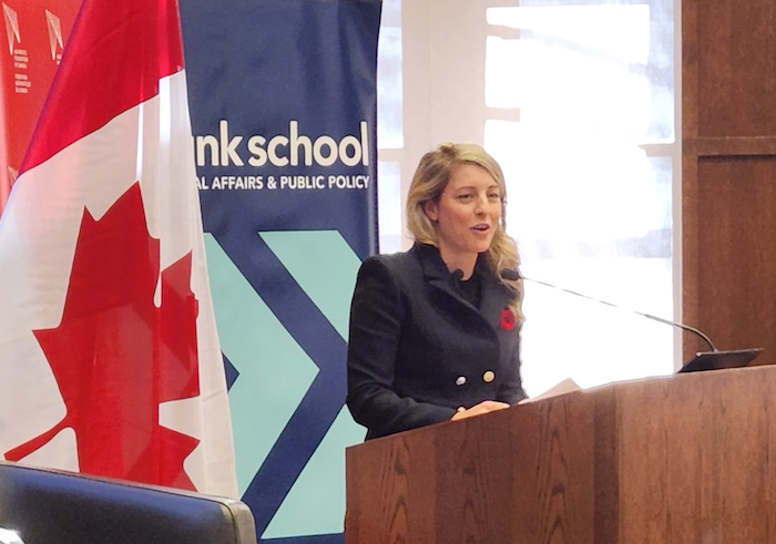 ​  Hon. Mélanie Joly Canada's Foreign Affairs Minister [Click and drag to move] ​