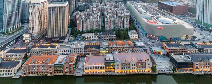 Aerial shot of Wuhan, China 