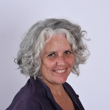 nathalie headshot